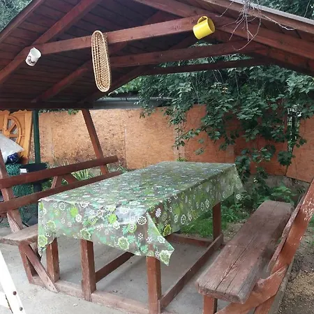 Relax Vendeghaz Es Apartman * ديبريتْسين
