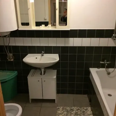 Relax Vendeghaz Es Apartman * ديبريتْسين